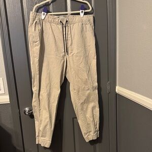Old Navy Men’s Khaki Tan Modern Jogger Pants